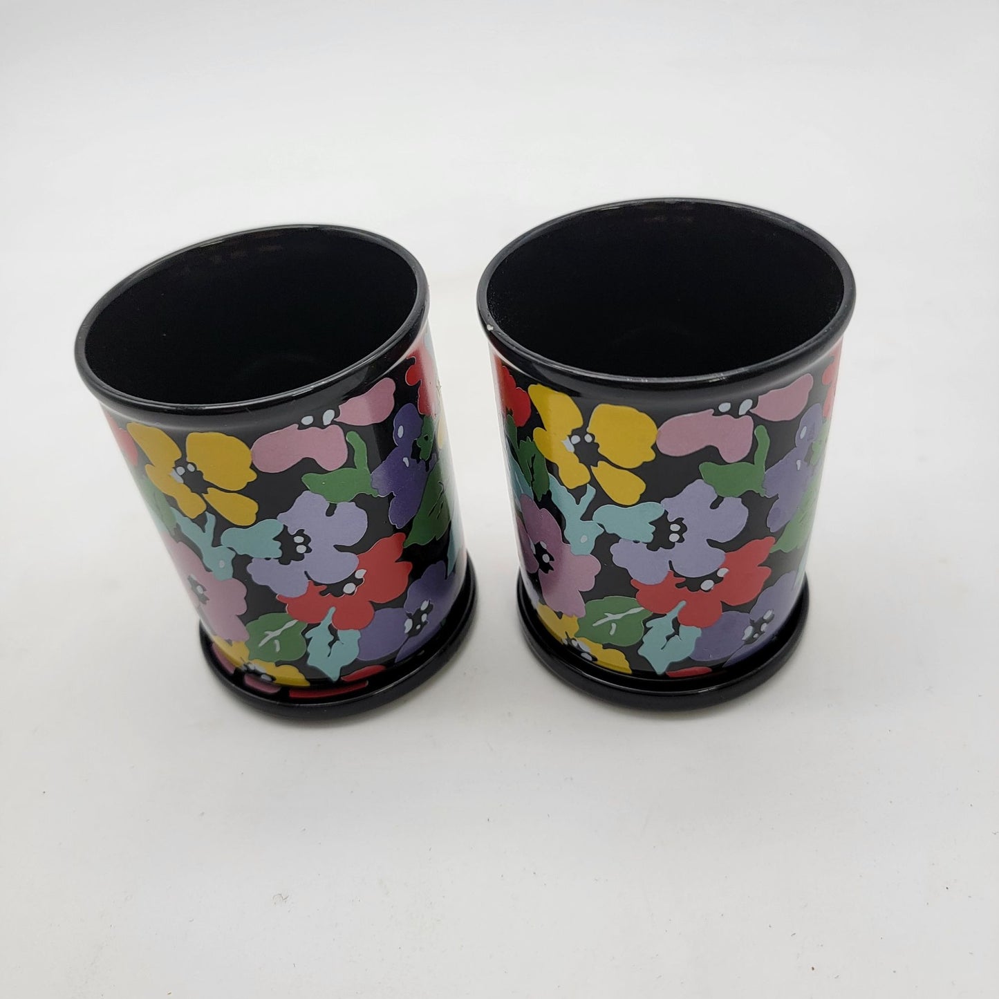 Pair of Pierre Cardin Floral Ceramic Mugs With Heart Handles & Lids