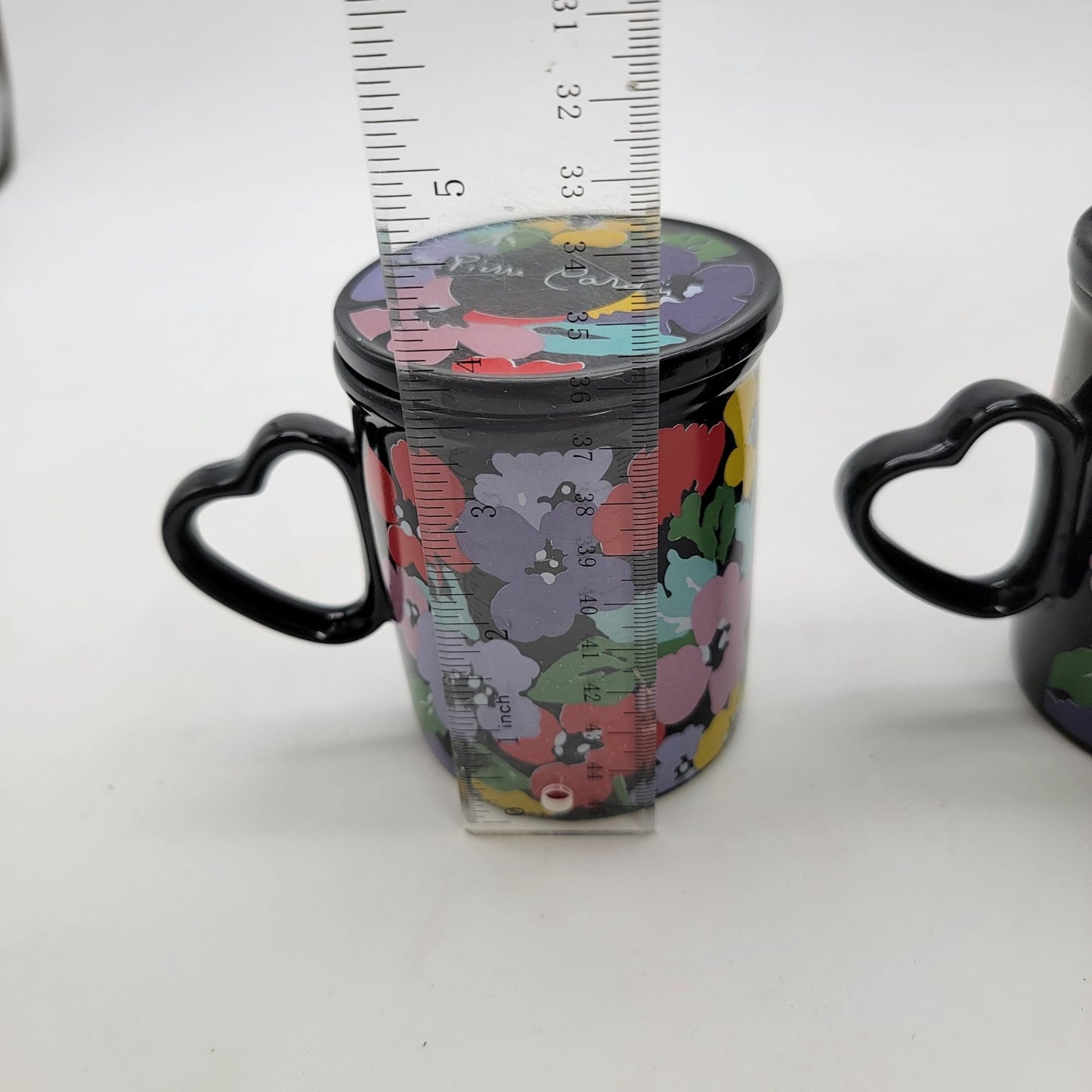 Pair of Pierre Cardin Floral Ceramic Mugs With Heart Handles & Lids