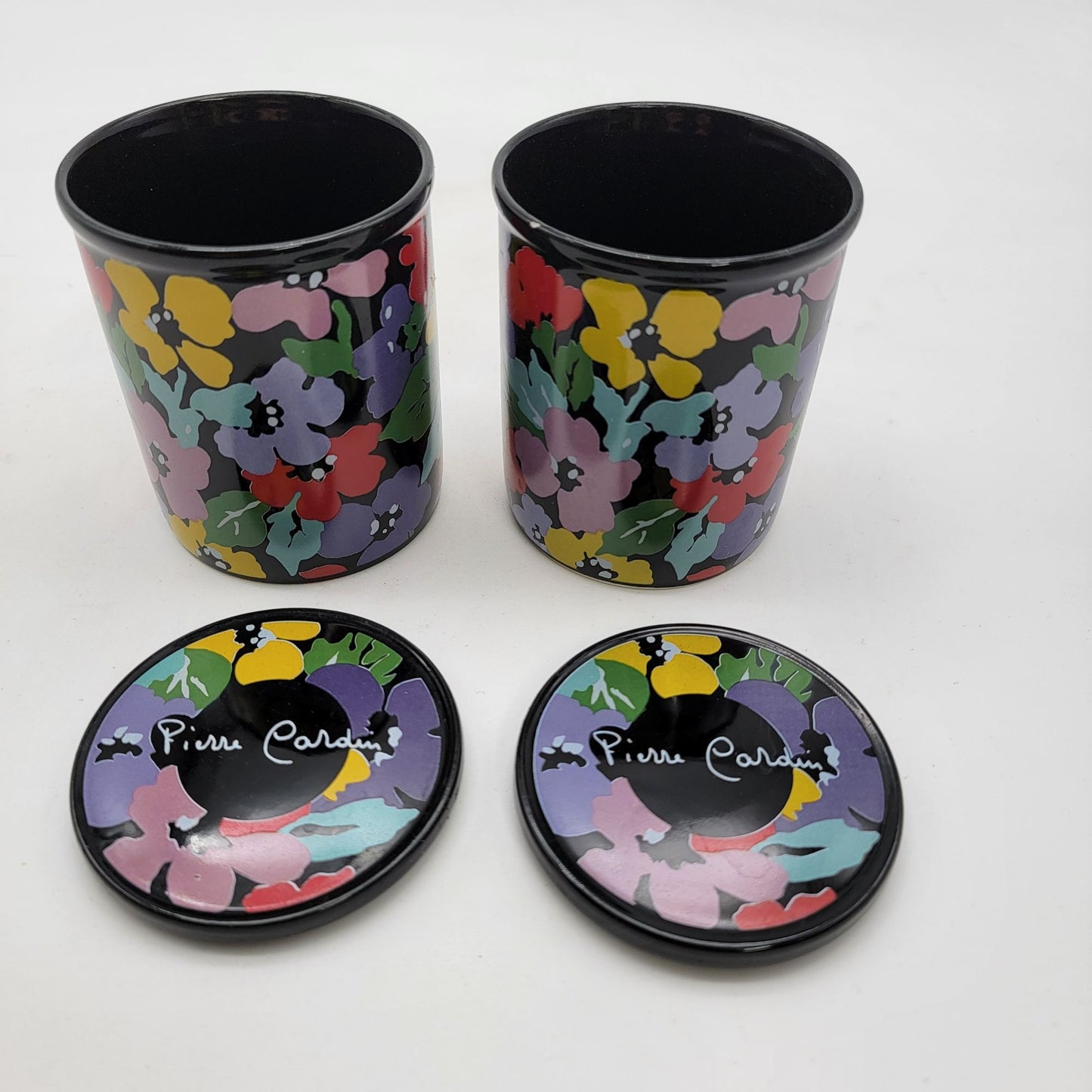 Pair of Pierre Cardin Floral Ceramic Mugs With Heart Handles & Lids