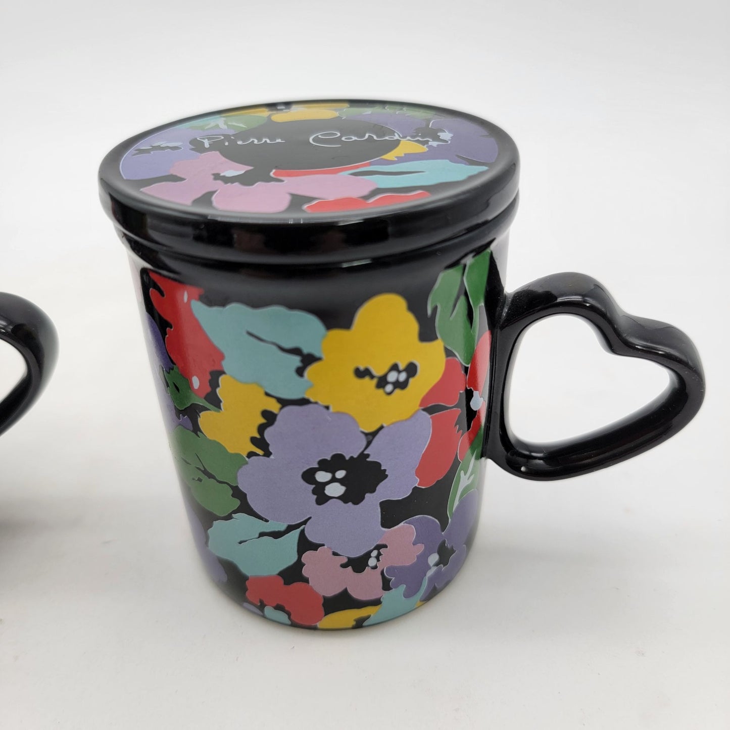 Pair of Pierre Cardin Floral Ceramic Mugs With Heart Handles & Lids