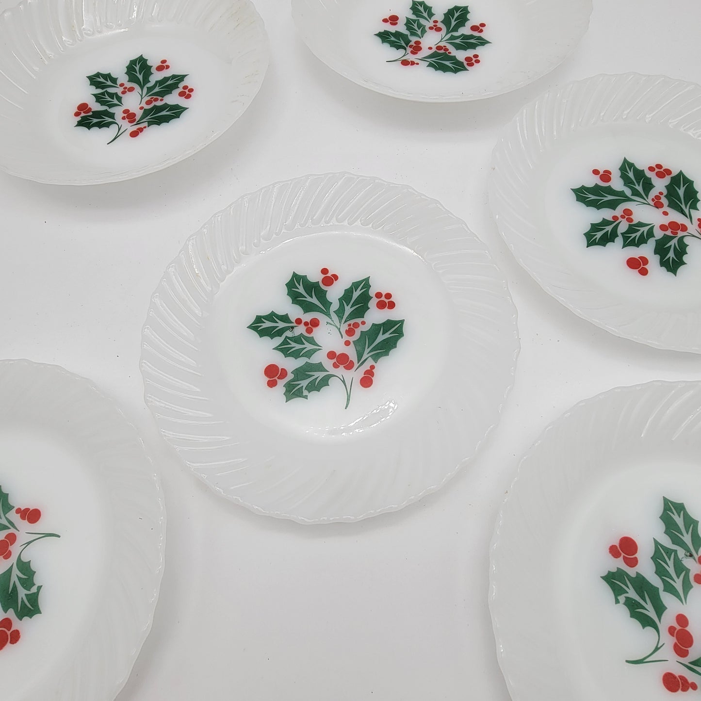 Termocrisa Milk Glass Holly Dishes