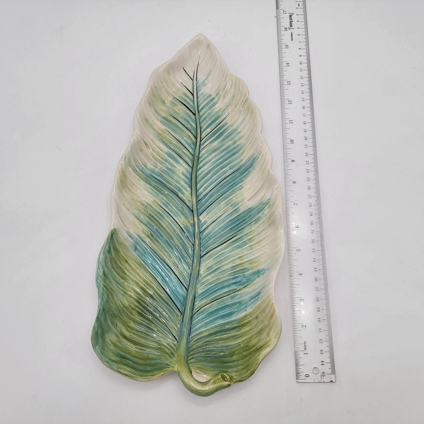 Fitz and Floyd Cockatoo Leaf Bread Tray