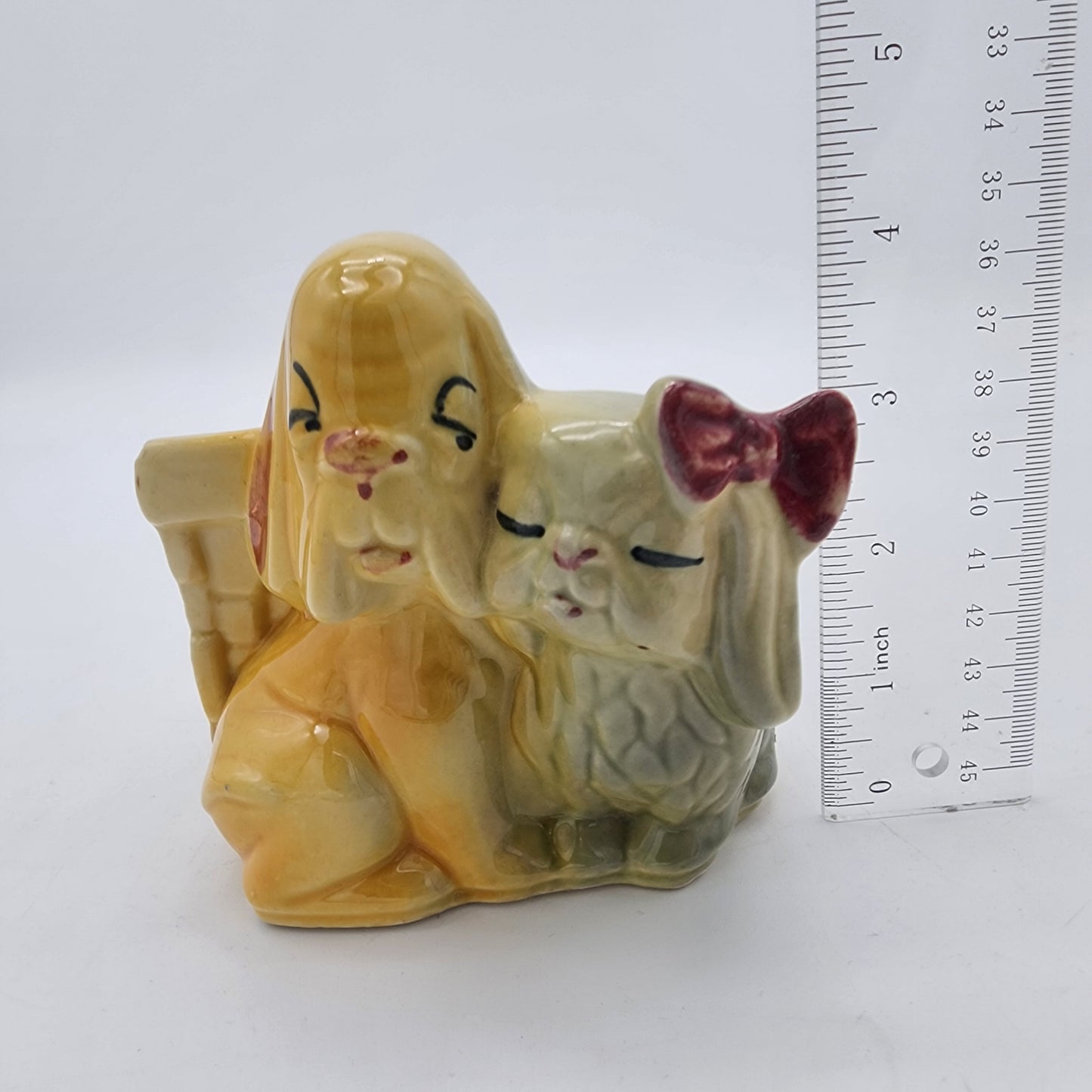 Shawnee Pottery Planter Puppy Love USA 611