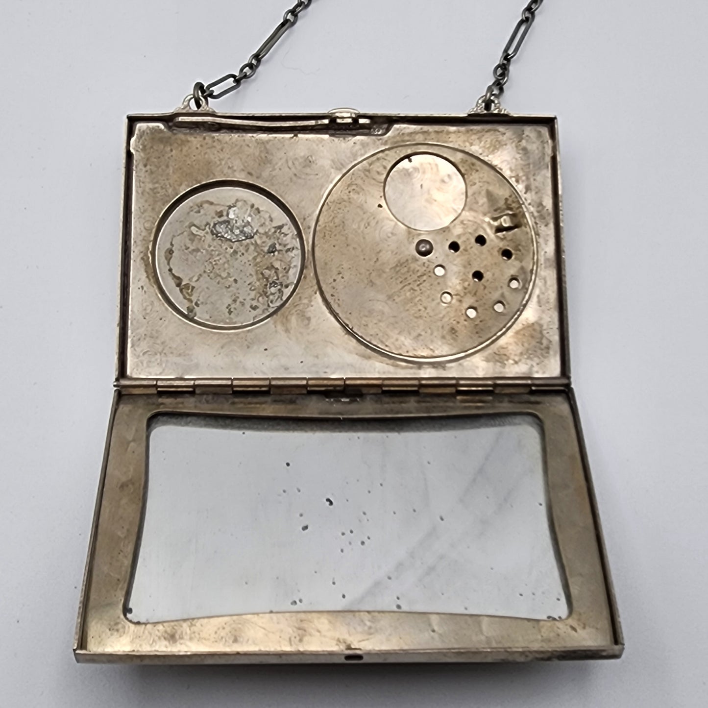 Vintage Art Deco Wristlet Compact