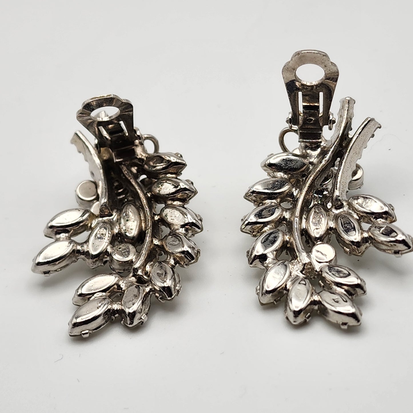 Vintage Rhinestone Flower Earrings