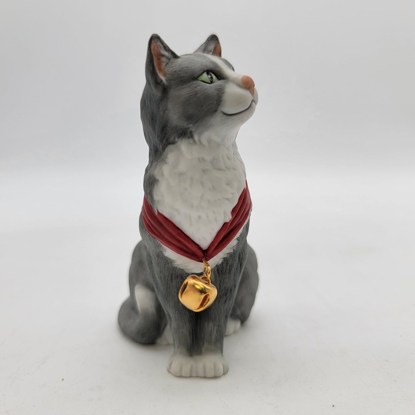 Hallmark Noelle Keepsake Ornament Collector's Club Cat Kitten 1989