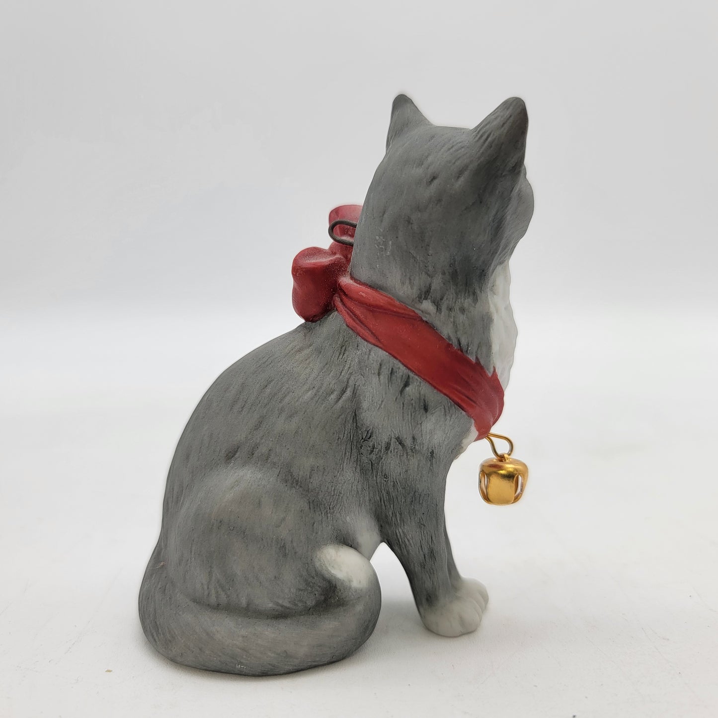 Hallmark Noelle Keepsake Ornament Collector's Club Cat Kitten 1989