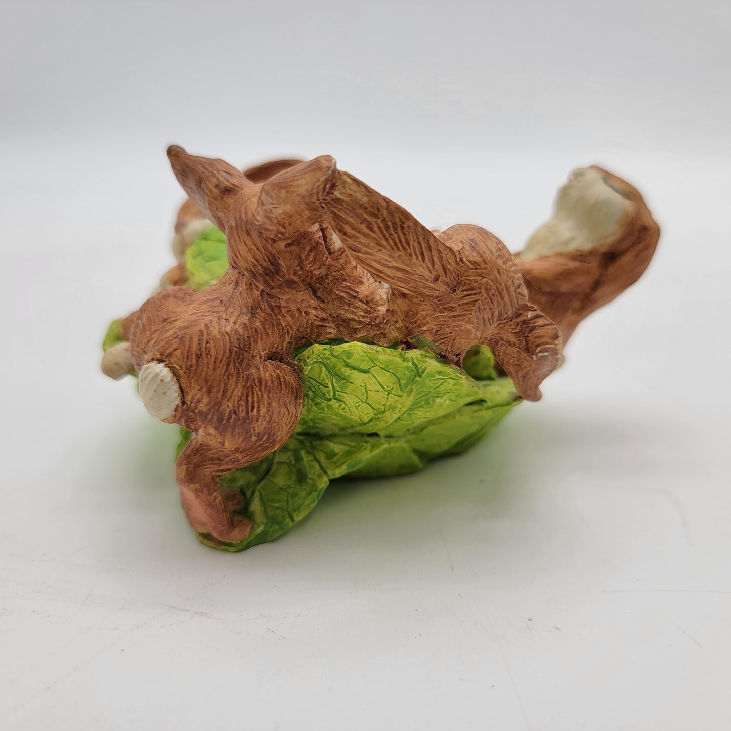 1998 Enesco Parastone Bunnies Cabbage Figurine