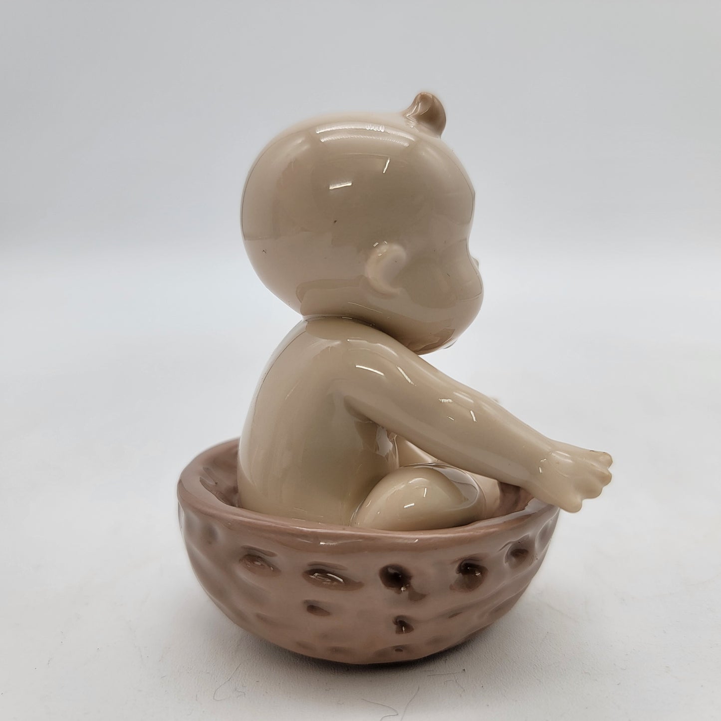 Nao By Lladro Baby Cabbage Figurine 2003