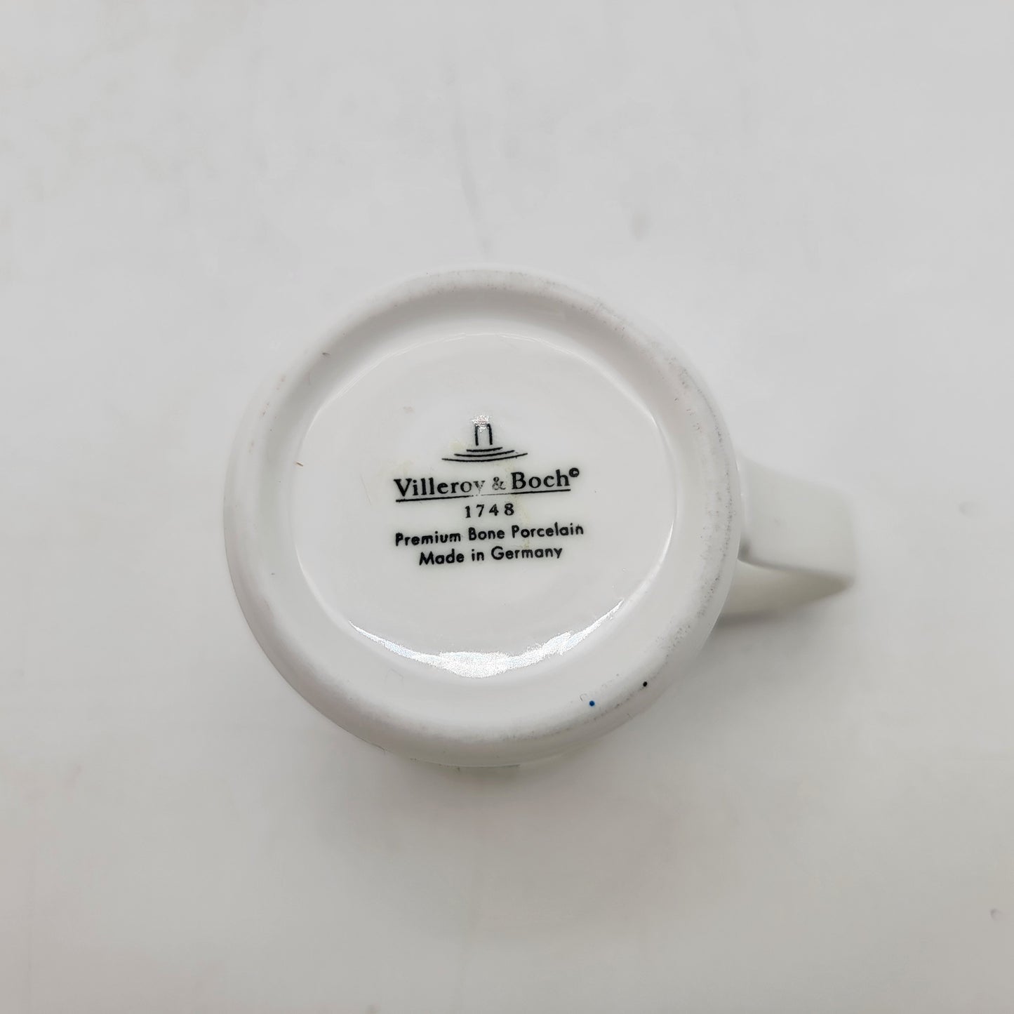 Pair Of Villeroy & Boch Amazonia Espresso Cups & Saucers Hummingbirds
