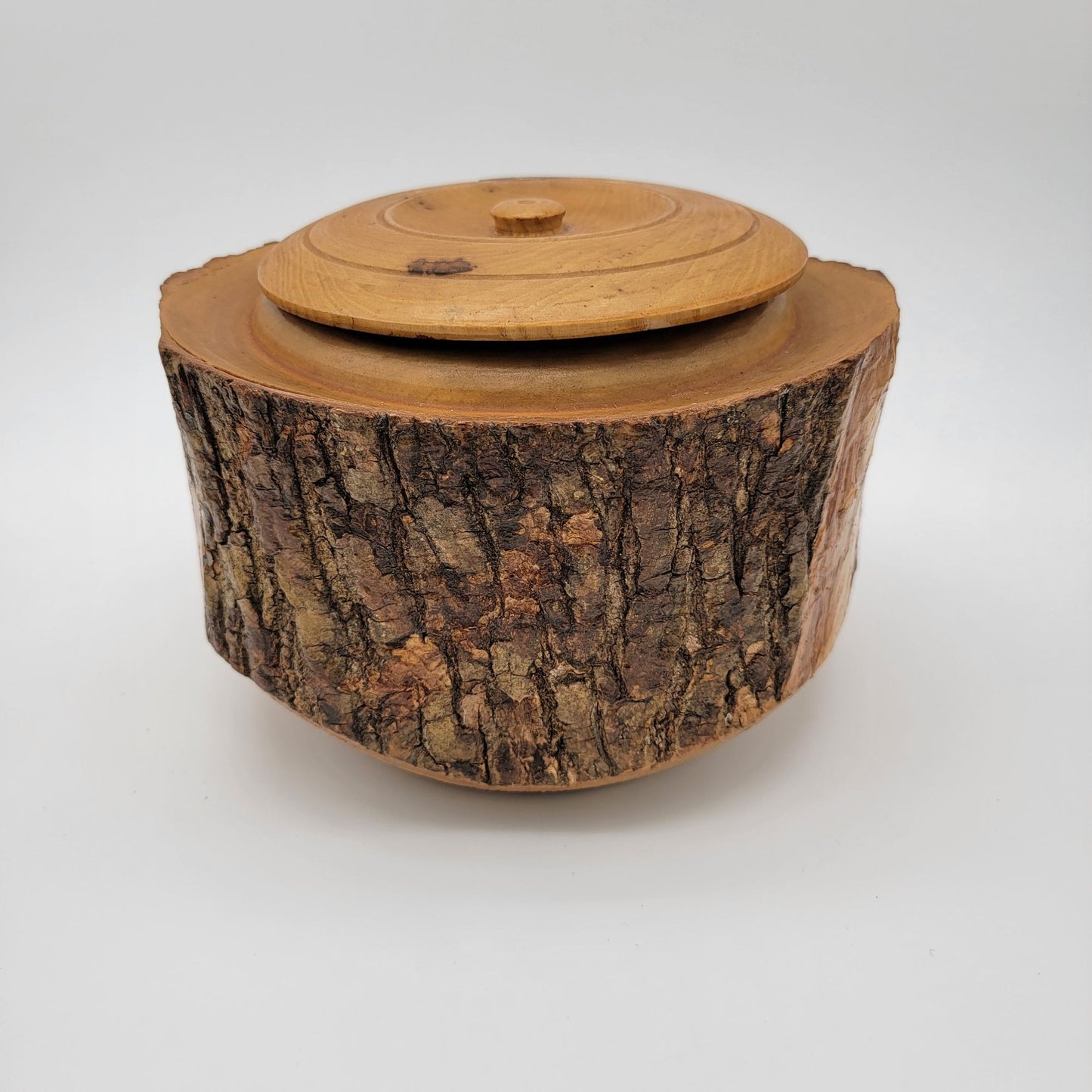 Wooden Log Storage Box With Lid