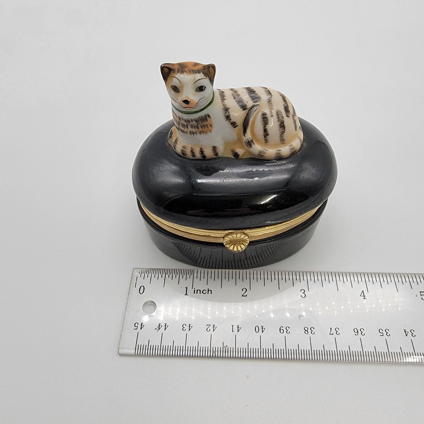 Vintage 1986 Fitz & Floyd Porcelain Cat Trinket Box