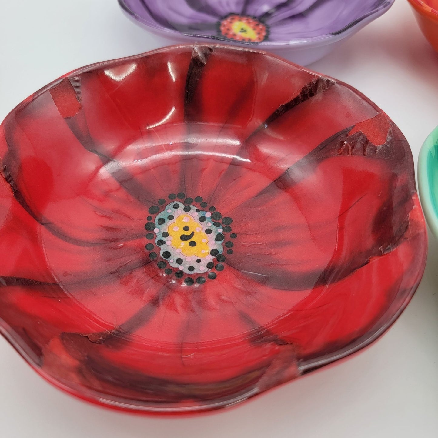 Laurie Gates Melamine Floral Embossed Bowls Set Of 4