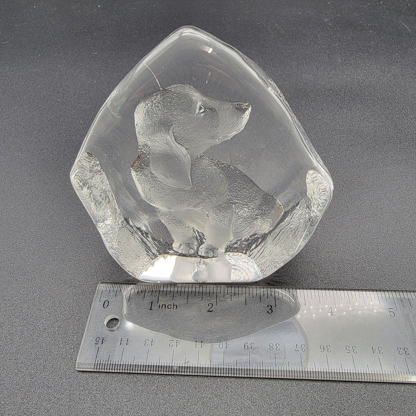 Mats Jonasson Signed Crystal Dachshund Dog Paperweight Signed Sweden 3690