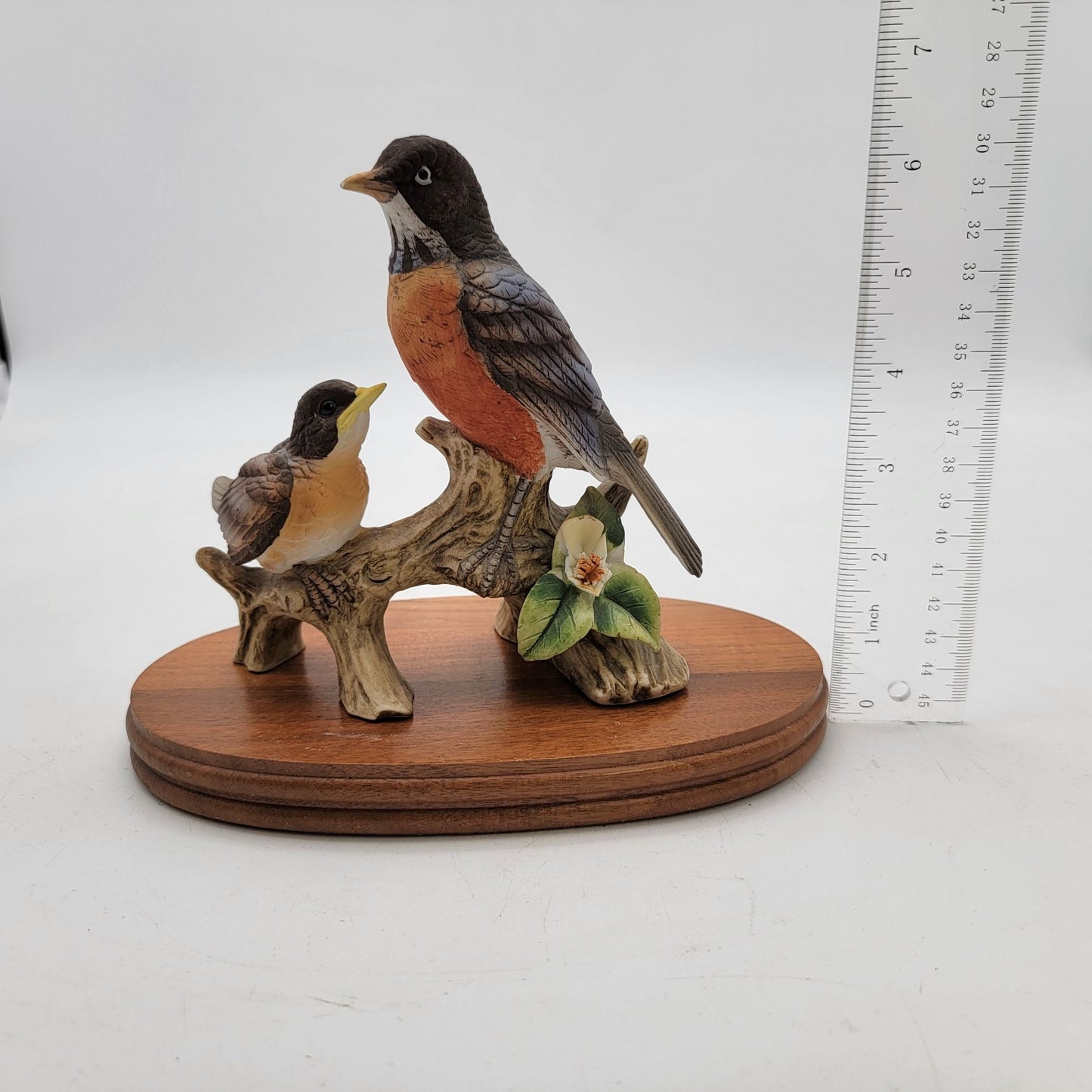 Vintage Lefton Hand Painted Robin Bird Figurine On Wooden Base - KW 7456