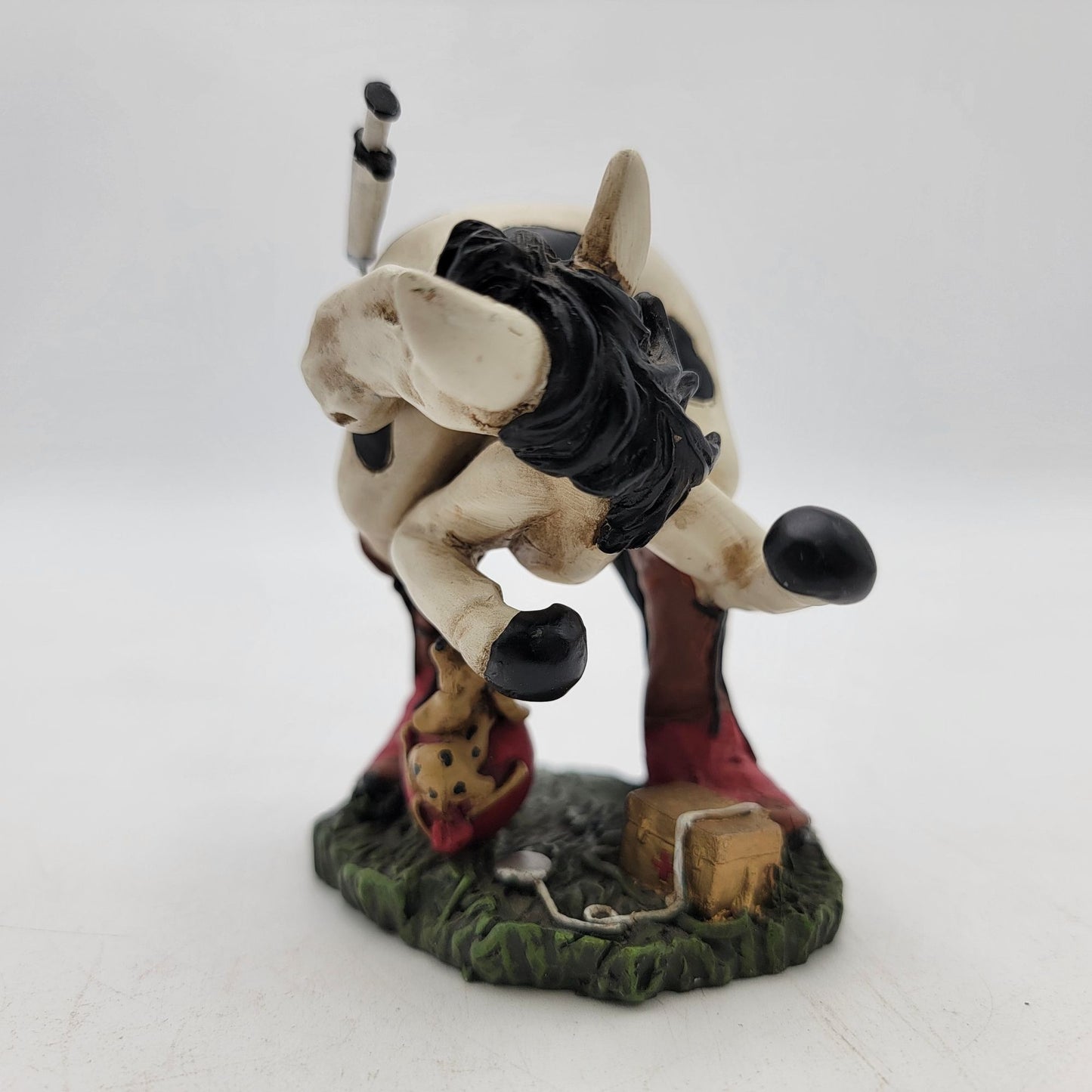 Comical "That Hurts" Horse Figurine By Rick Rowley 2002-2004 Worldwide