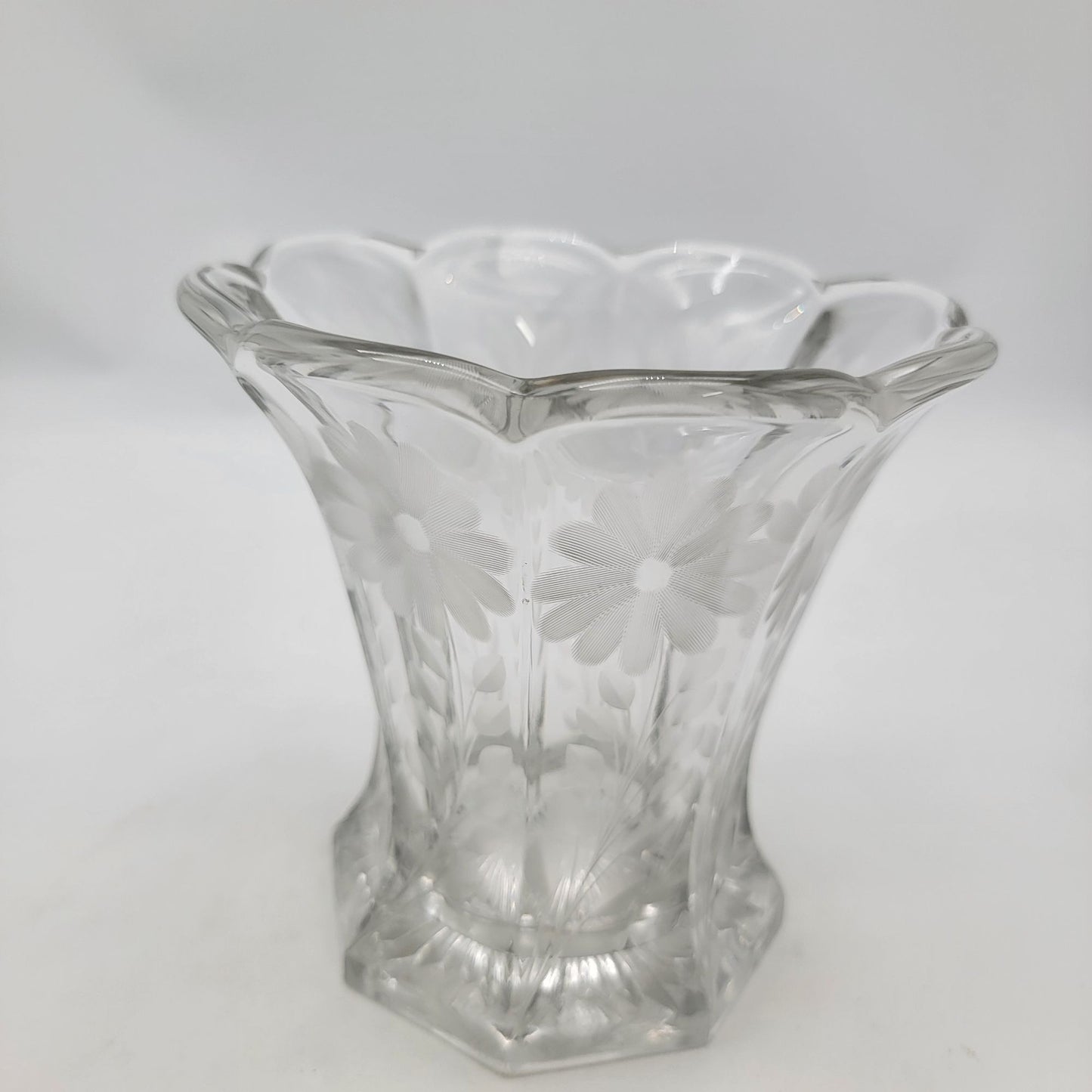 Vintage 1930's Glass Vase With Floral Etched Design
