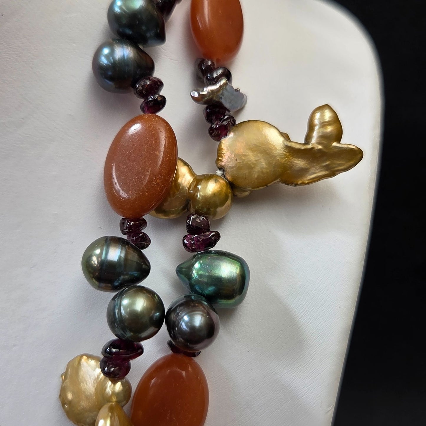 Carnelian Gold Baroque Peacock Biwa Pearls Garnet Necklace 49.5"