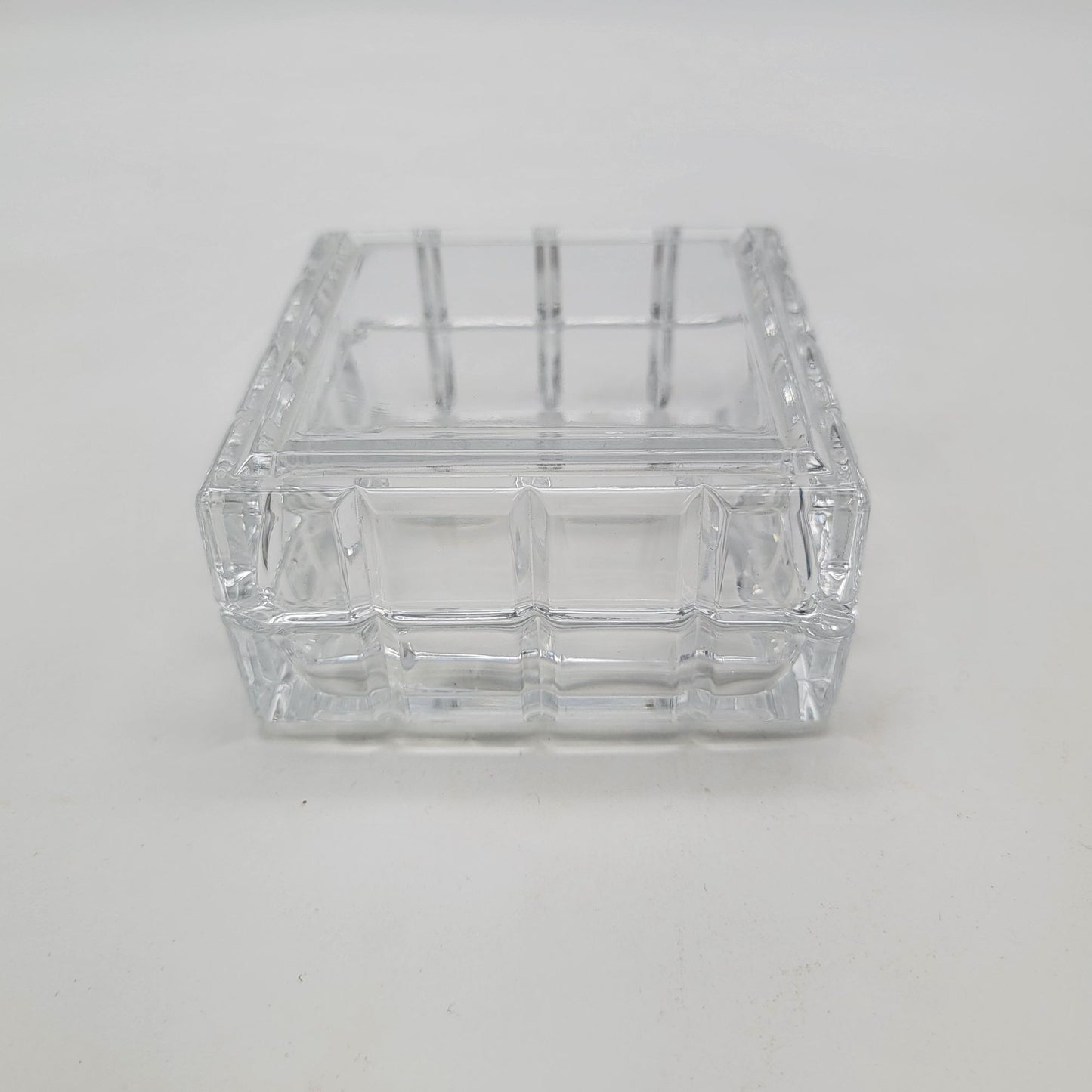 Crystal Glass Trinket Box With Geometric Lattice Design