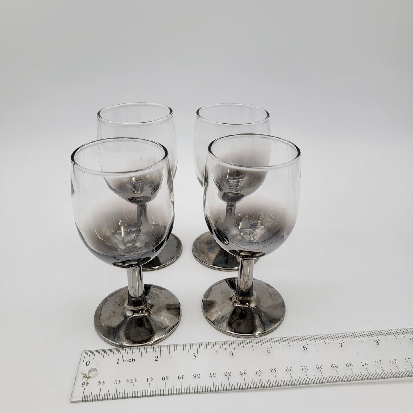 Set Of 4 Vintage Silver Fade Ombre Wine Goblets With Silver-Plated Bases