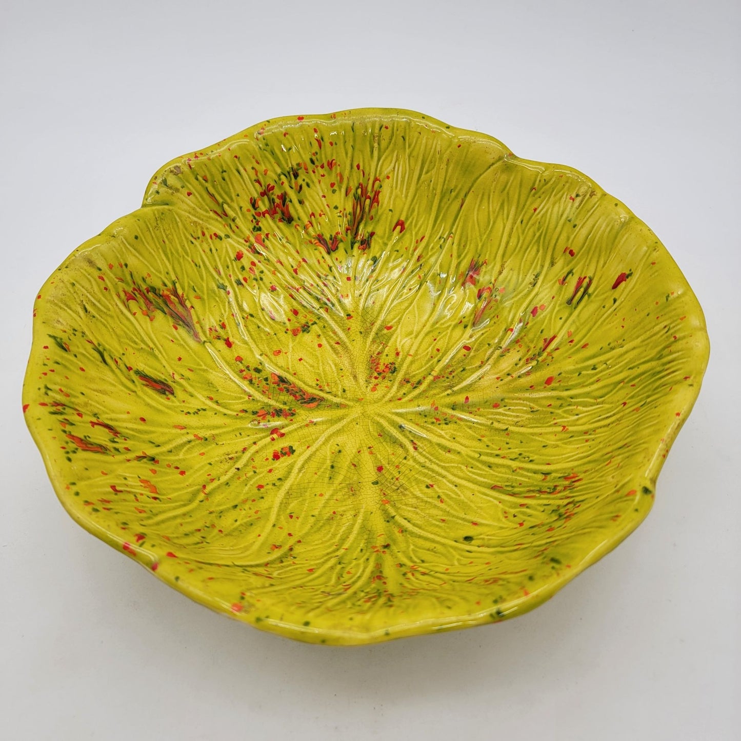 1960's Vintage Cabbage Leaf Serving Bowl With Speckled Design