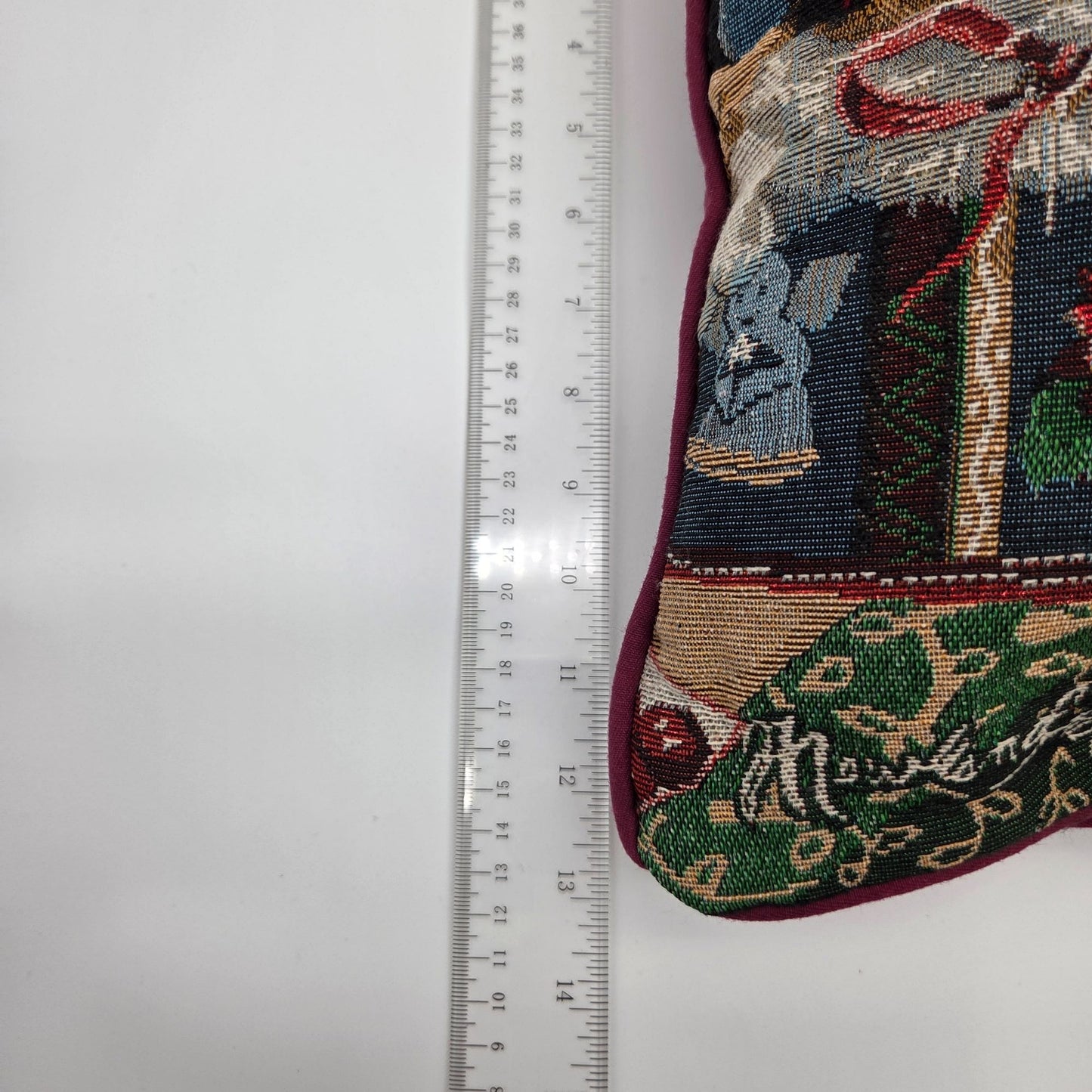 Vintage 2000 Meowy Christmas Cat Tapestry Throw Pillow