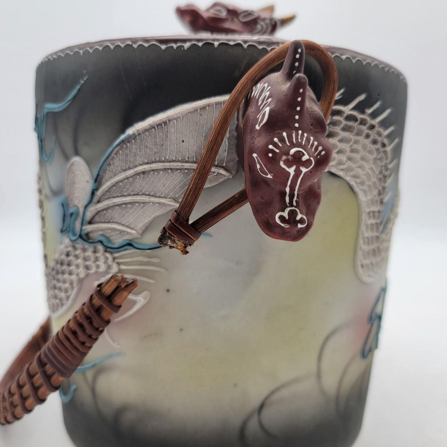 Japanese Dragonware Moriage Ice Bucket W/ Lid