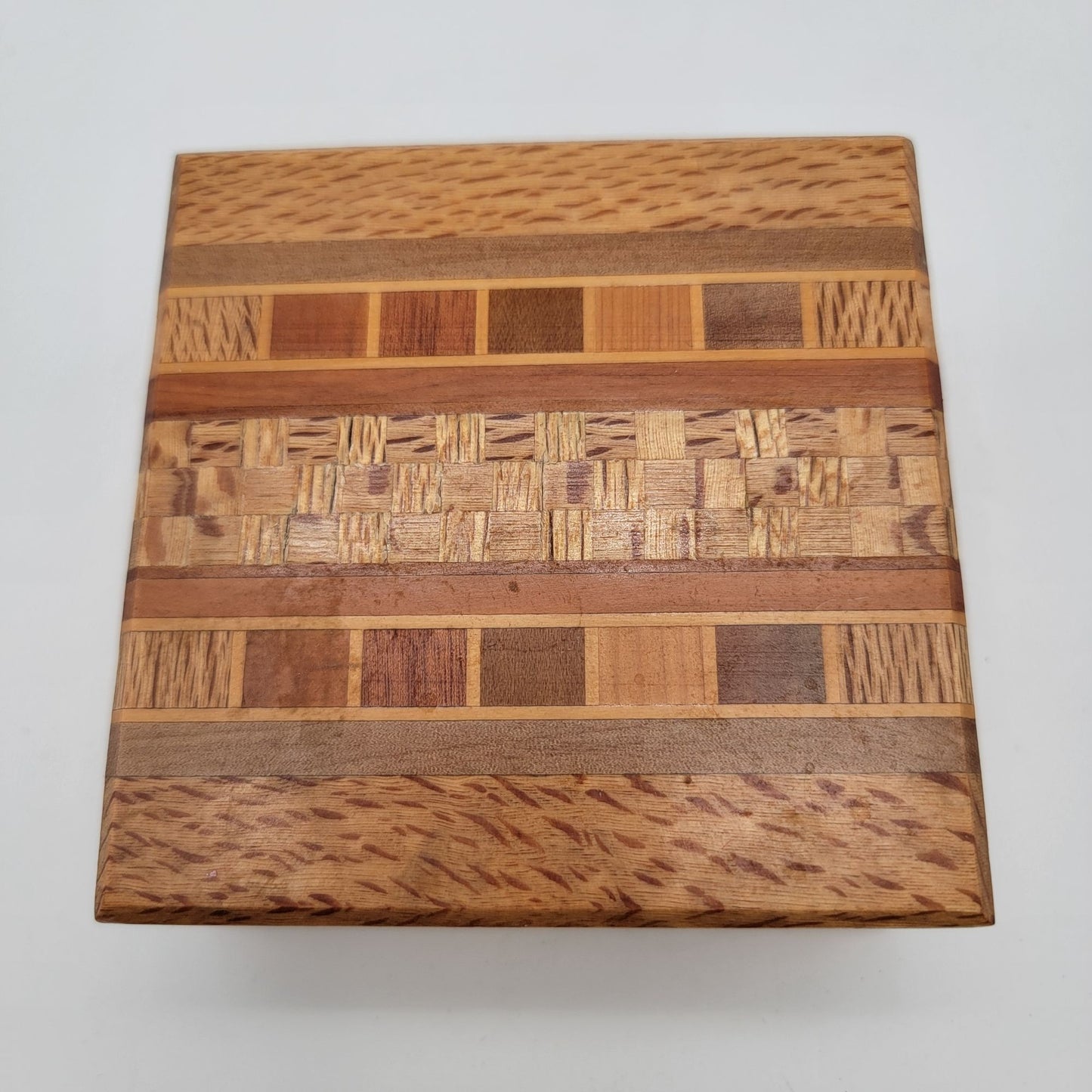 Sovereign Woodware New Zealand Native Timber Wooden Box With Hinged Lid