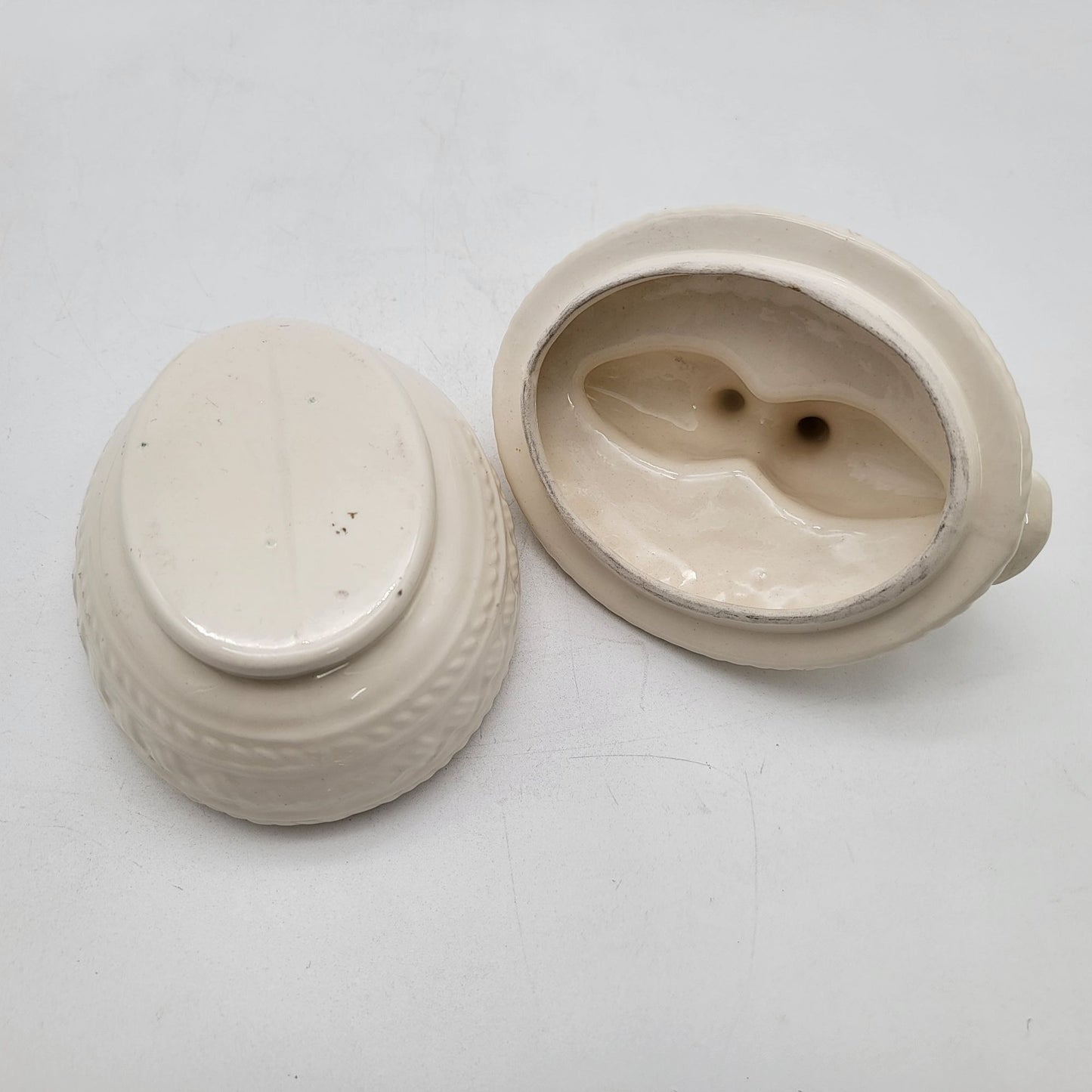 Doves or Lovebirds White Dresser Jar