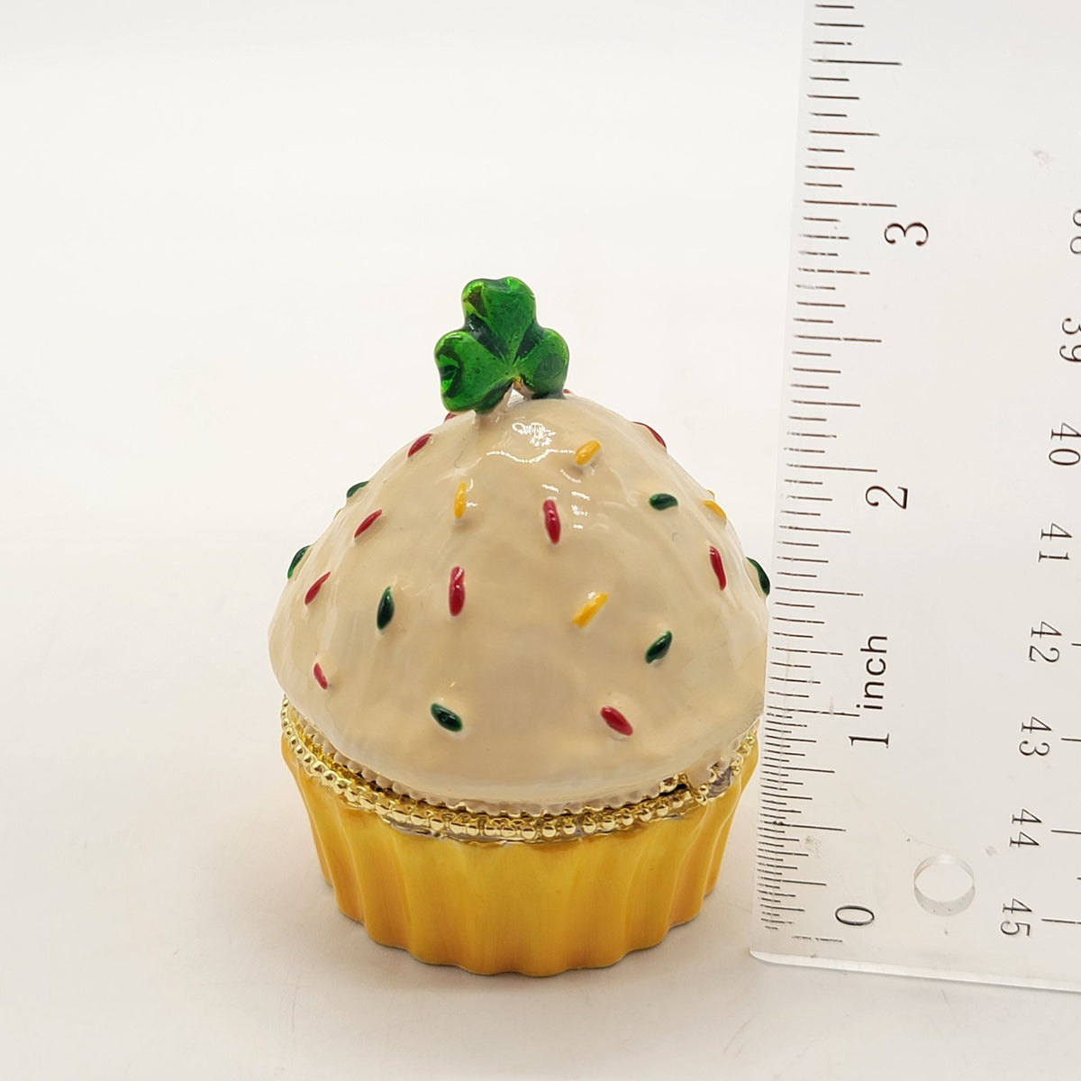 Objet D'Art Sweet Patty's Day Trinket Box Artform No. 53