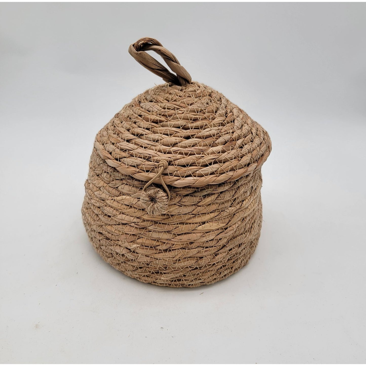 Handwoven Straw Beehive Basket With Lid