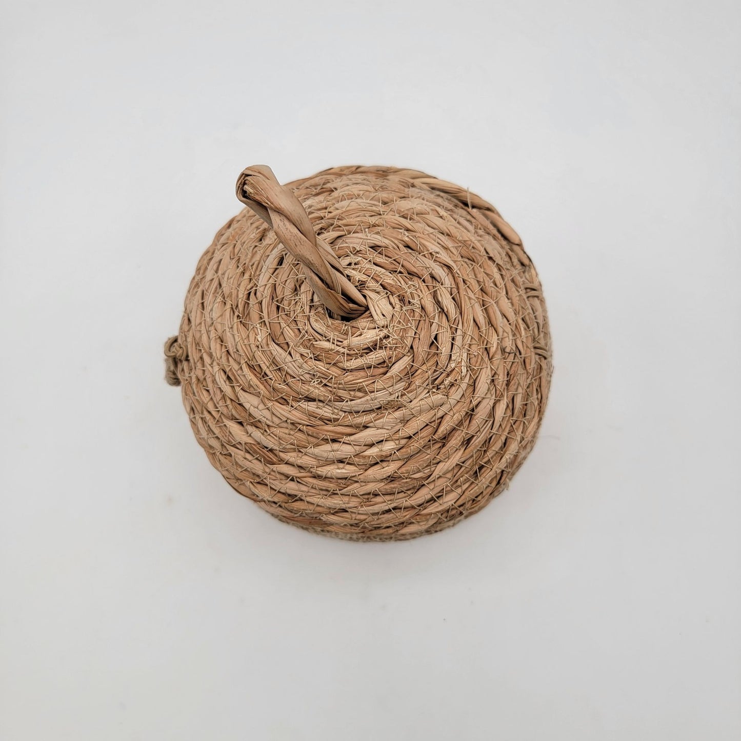 Handwoven Straw Beehive Basket With Lid