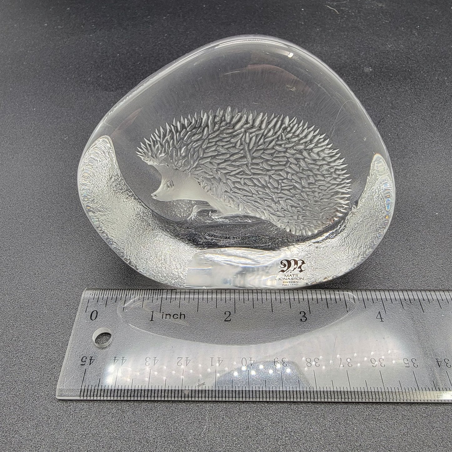 Mats Jonasson Crystal Hedgehog Paperweight Signed MJ Sweden 2066