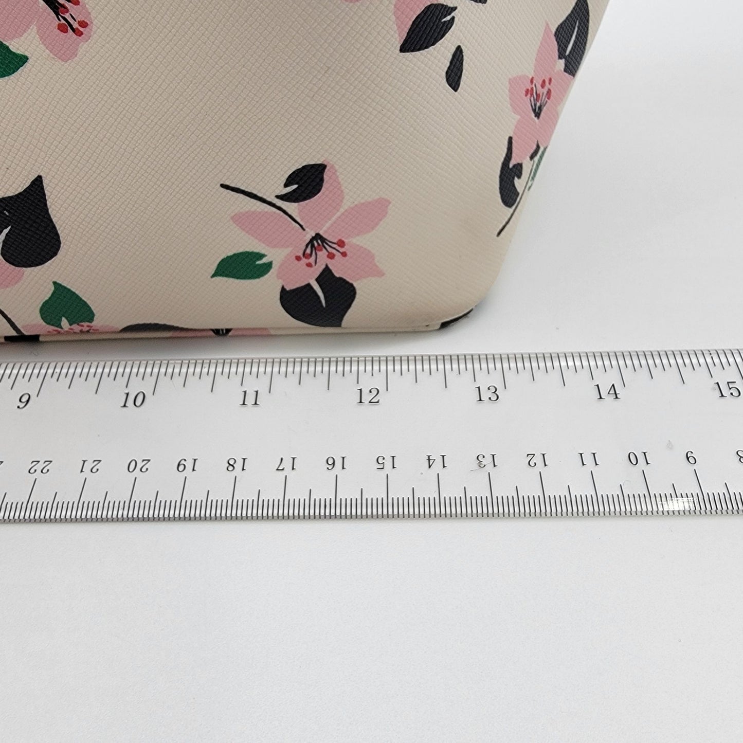 Kate Spade New York Shore Street Margareta Tote Bag Purse