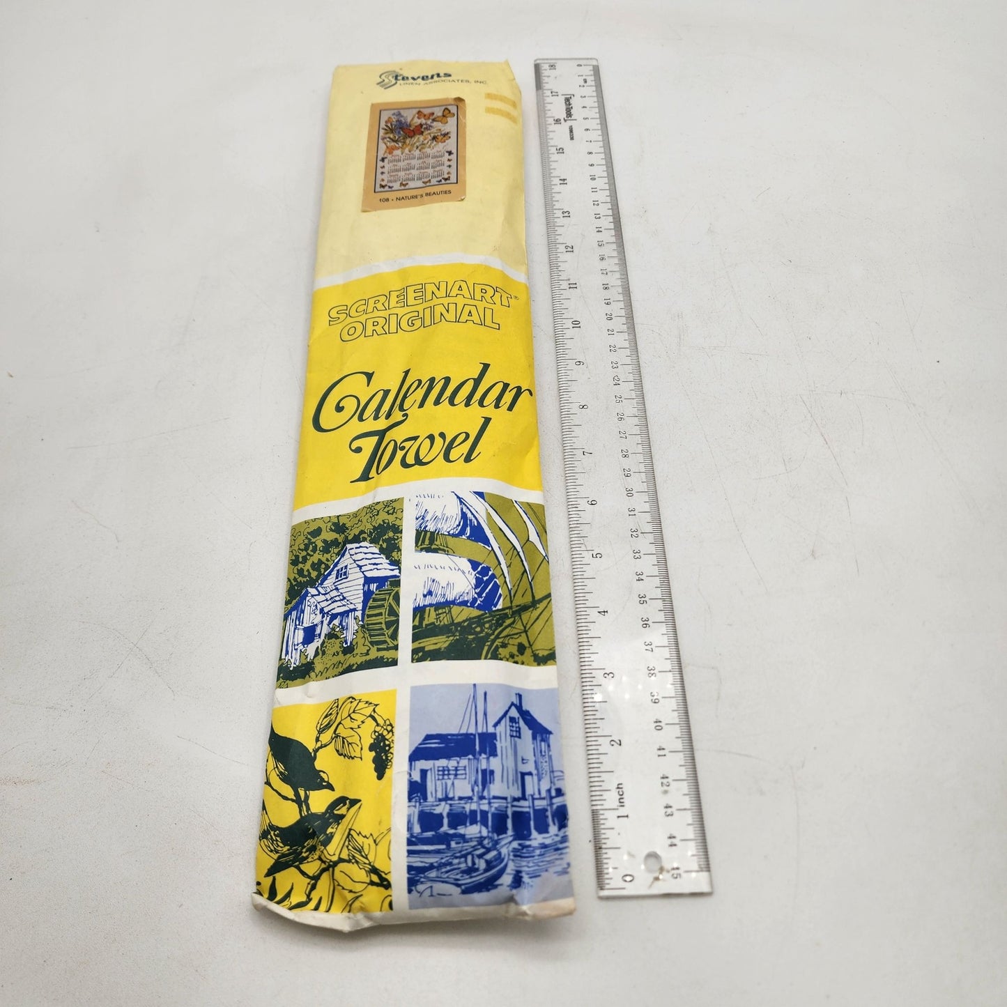 Vintage 1980 Nature's Beauties Butterflies Calendar Towel