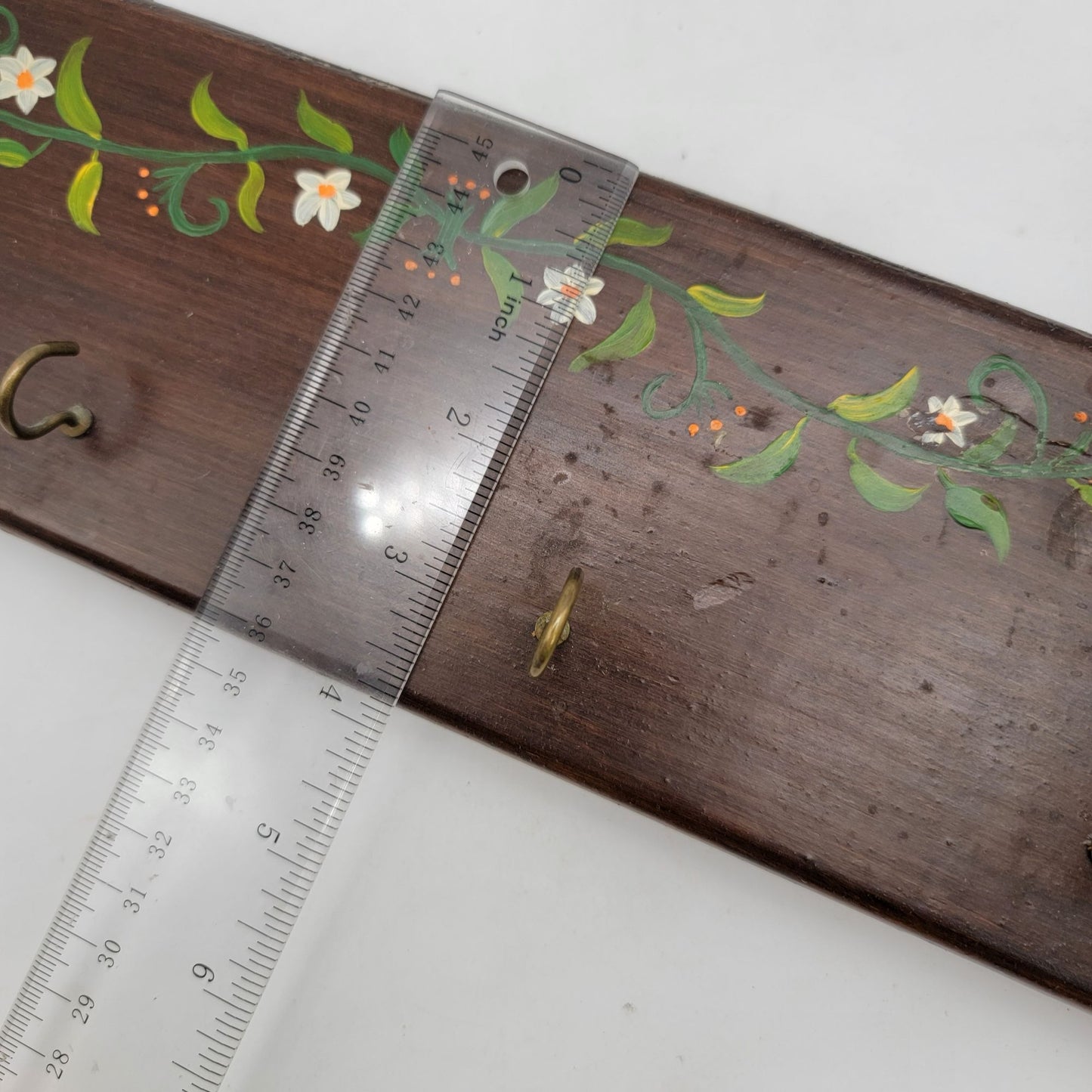 Vintage Hand-Painted Wooden Key Holder With 4 Hooks
