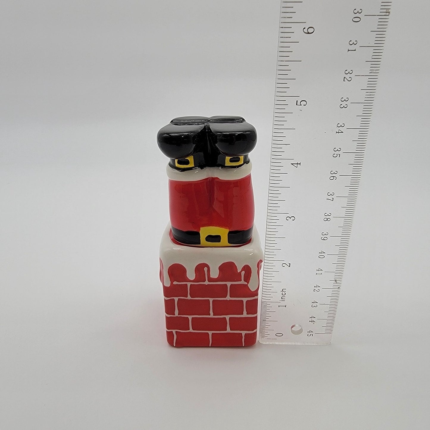 Santa In Chimney Salt & Pepper Shakers Set