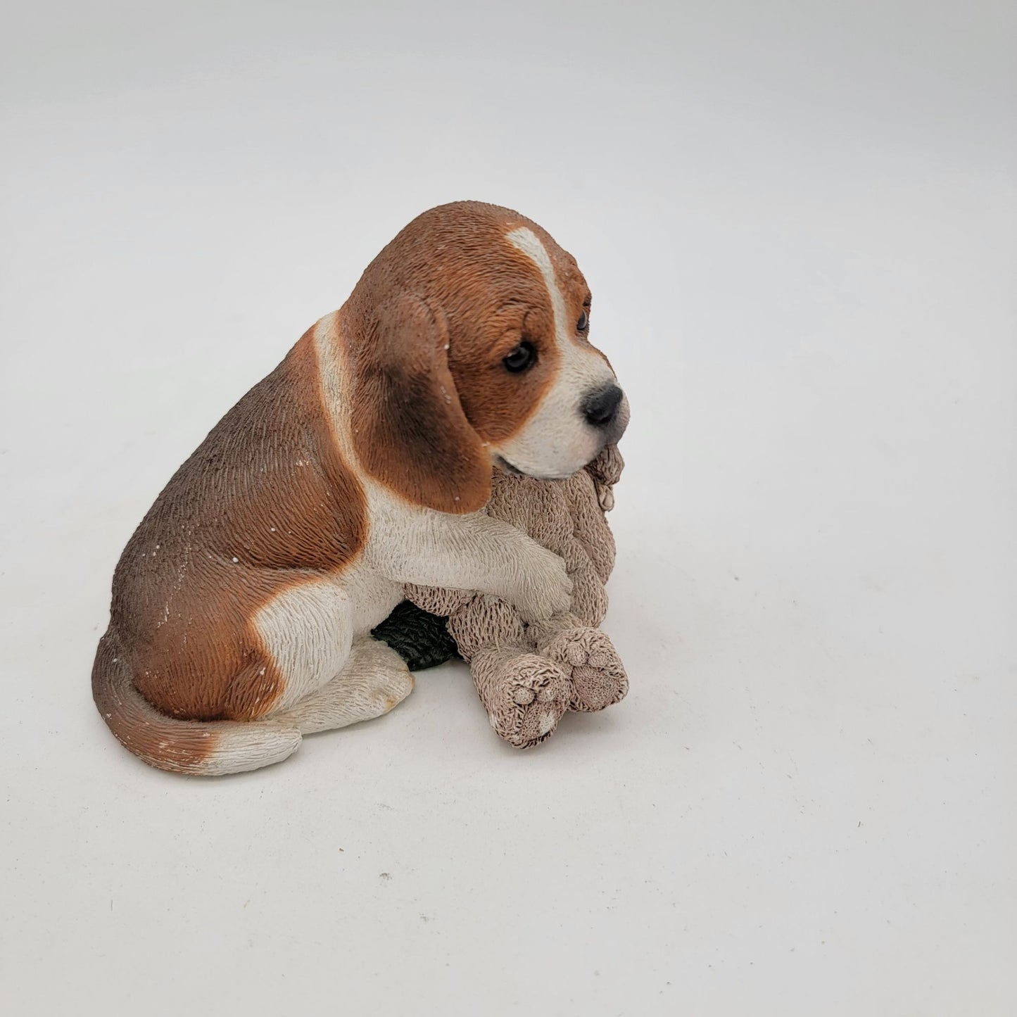 Living Stone Beagle Puppy & Bunny Figurine