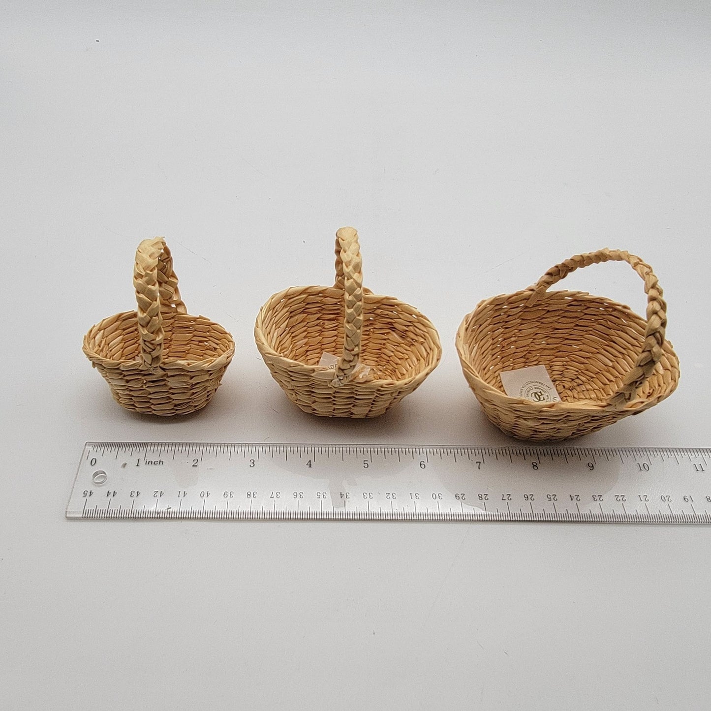 Set Of 3 Vintage Miniature Woven Straw Baskets