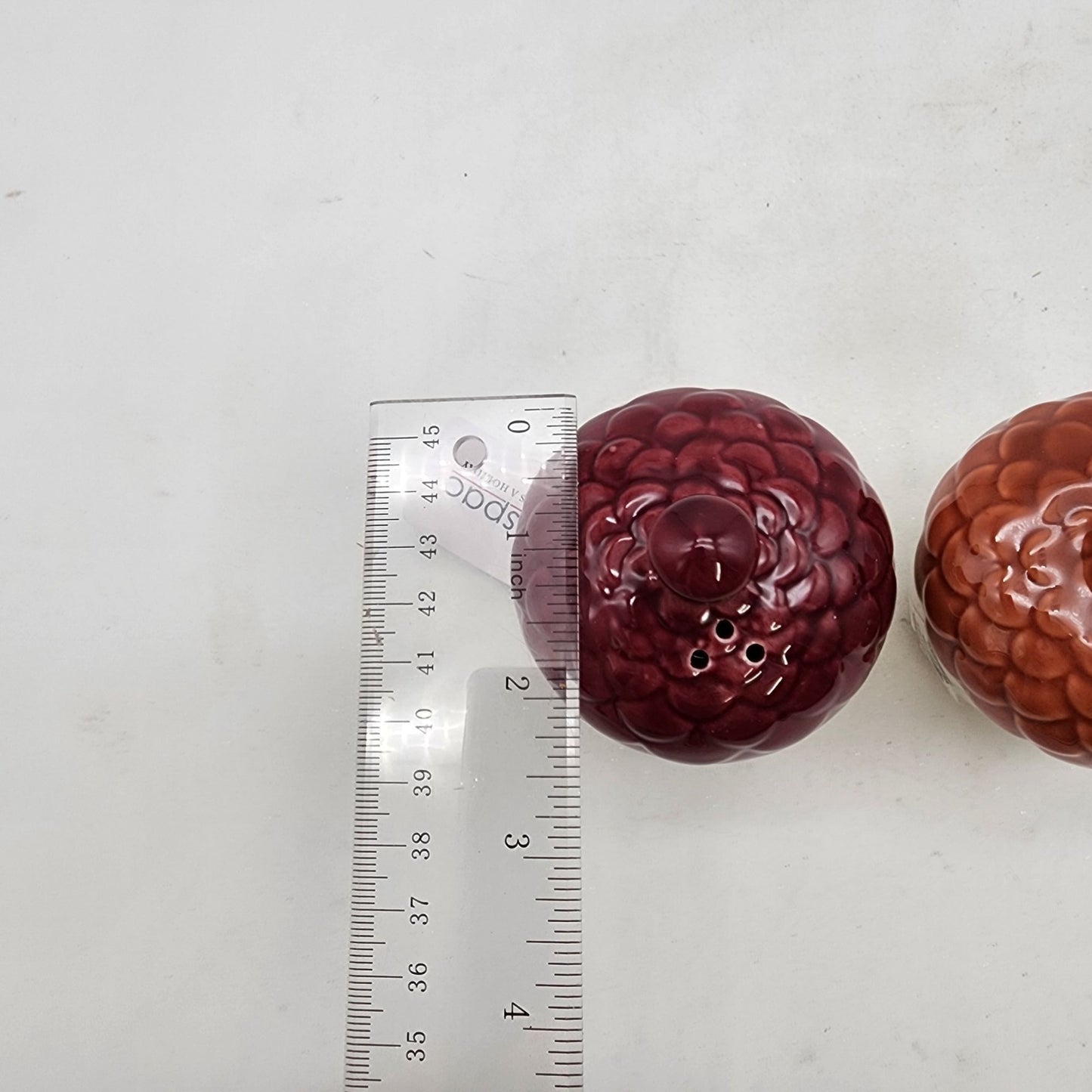 Acorn Salt & Pepper Shaker Set - NEW