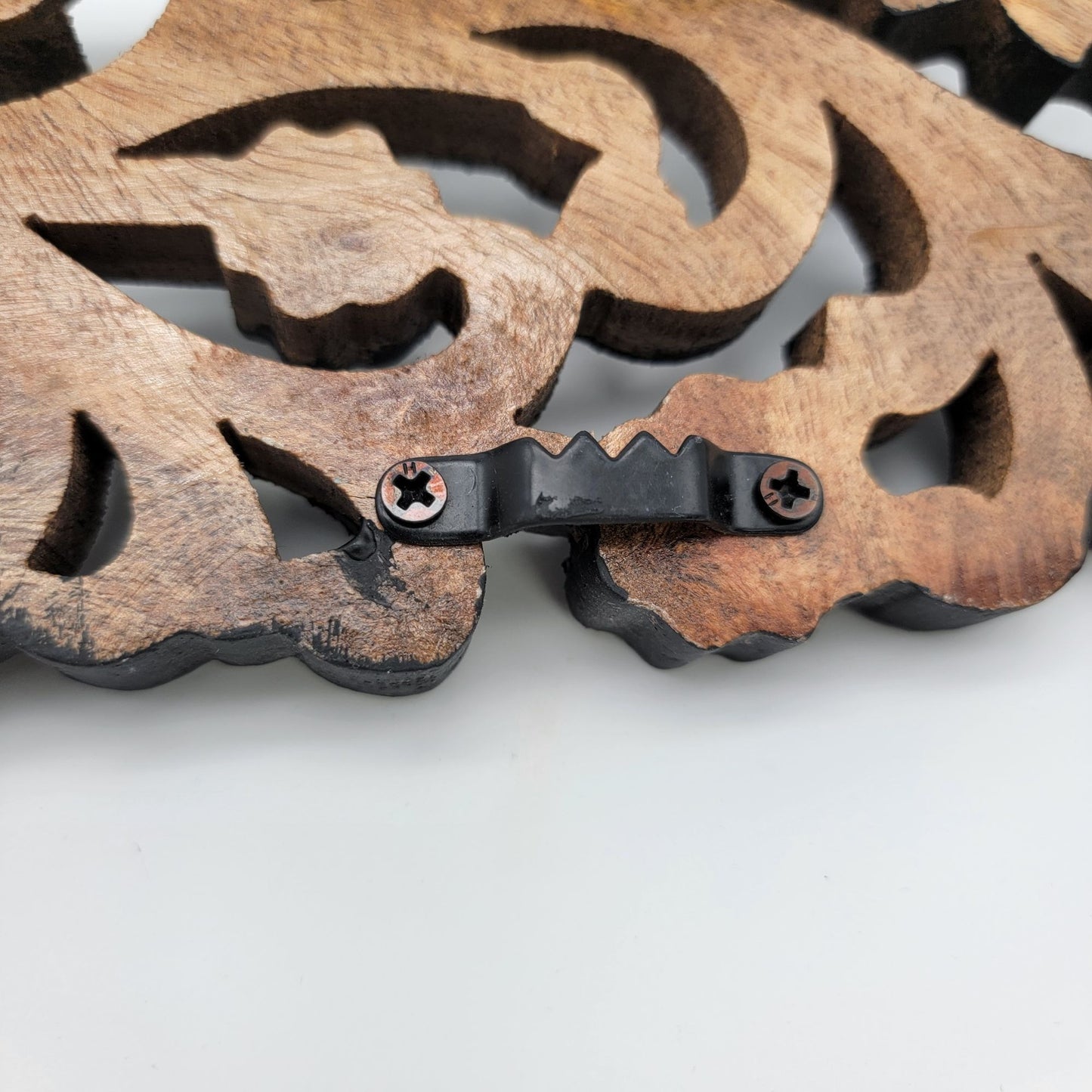 Decorative Wooden Wall Hook Rack With Intricate Floral Design