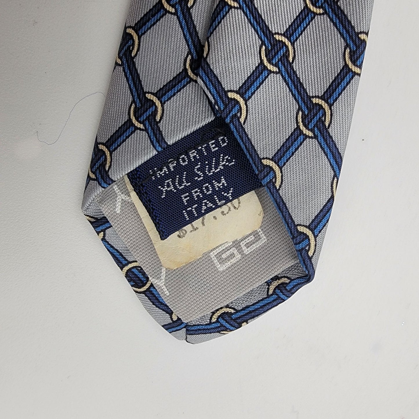 Vintage Givenchy Gentlemen 100% Silk Tie Navy & Blue Chain Link Motif