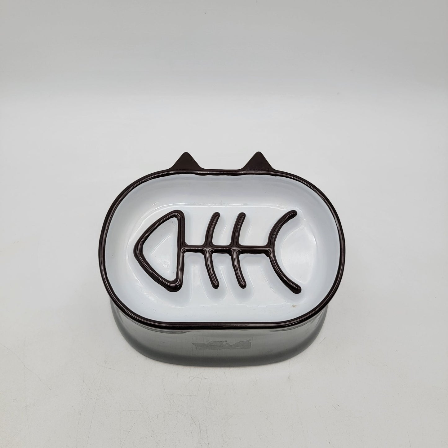 Cat-Shaped Ceramic Slow Feeder Dish With Fishbone Design