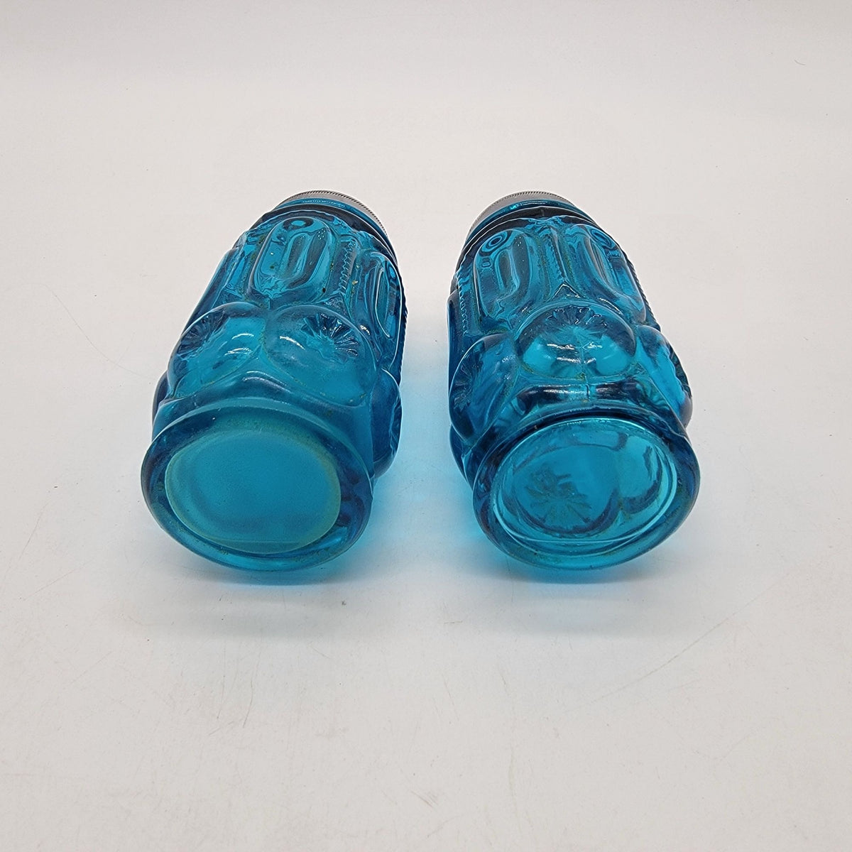 1960s L.E. Smith Moon & Stars Colonial Blue Glass Salt & Pepper Shakers
