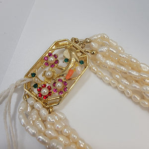 Descriptive image text