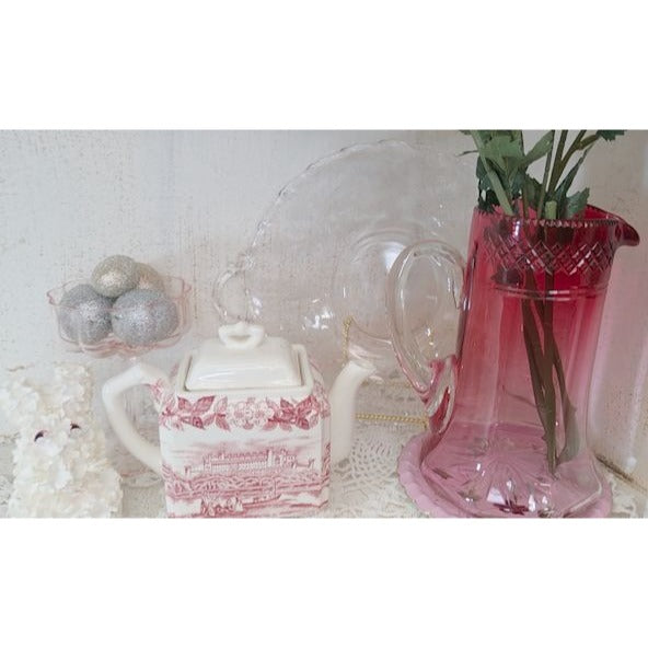 Vignettes by The Niche Lady: Vignette #6