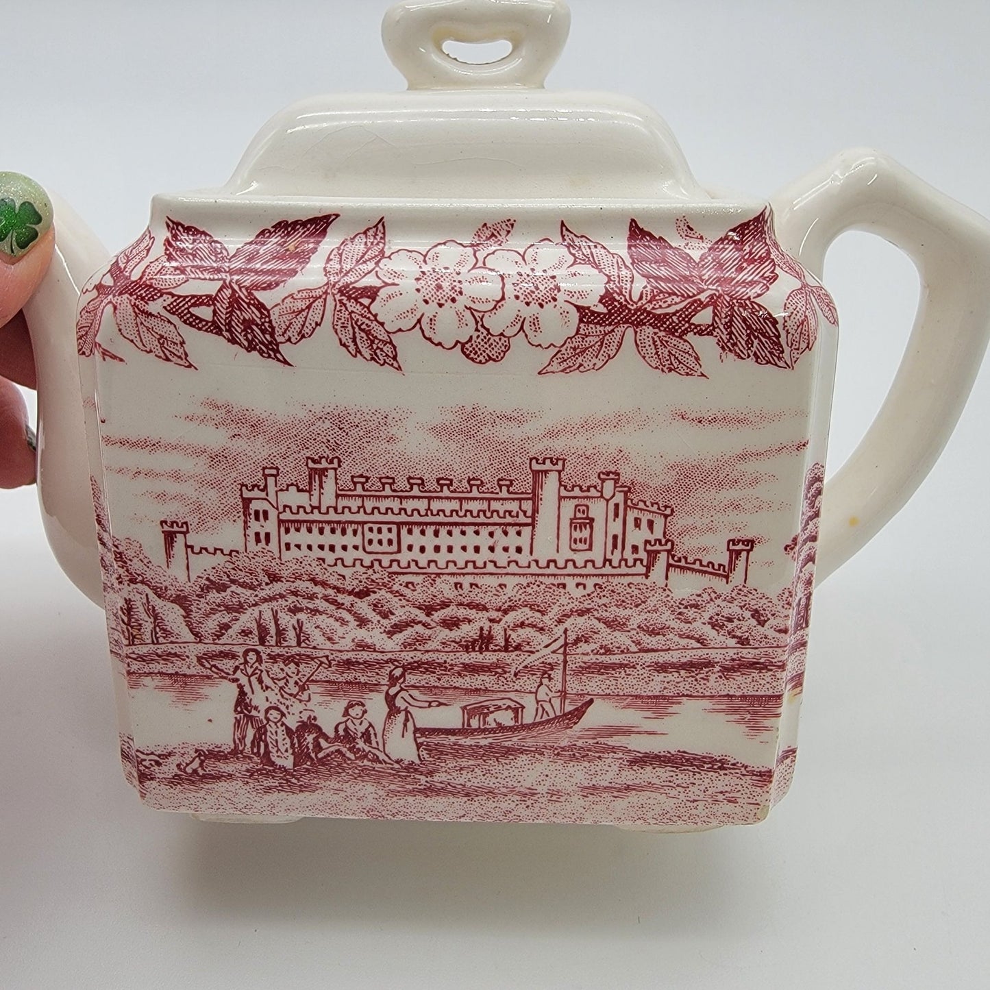 Vignettes by The Niche Lady: Vignette #6