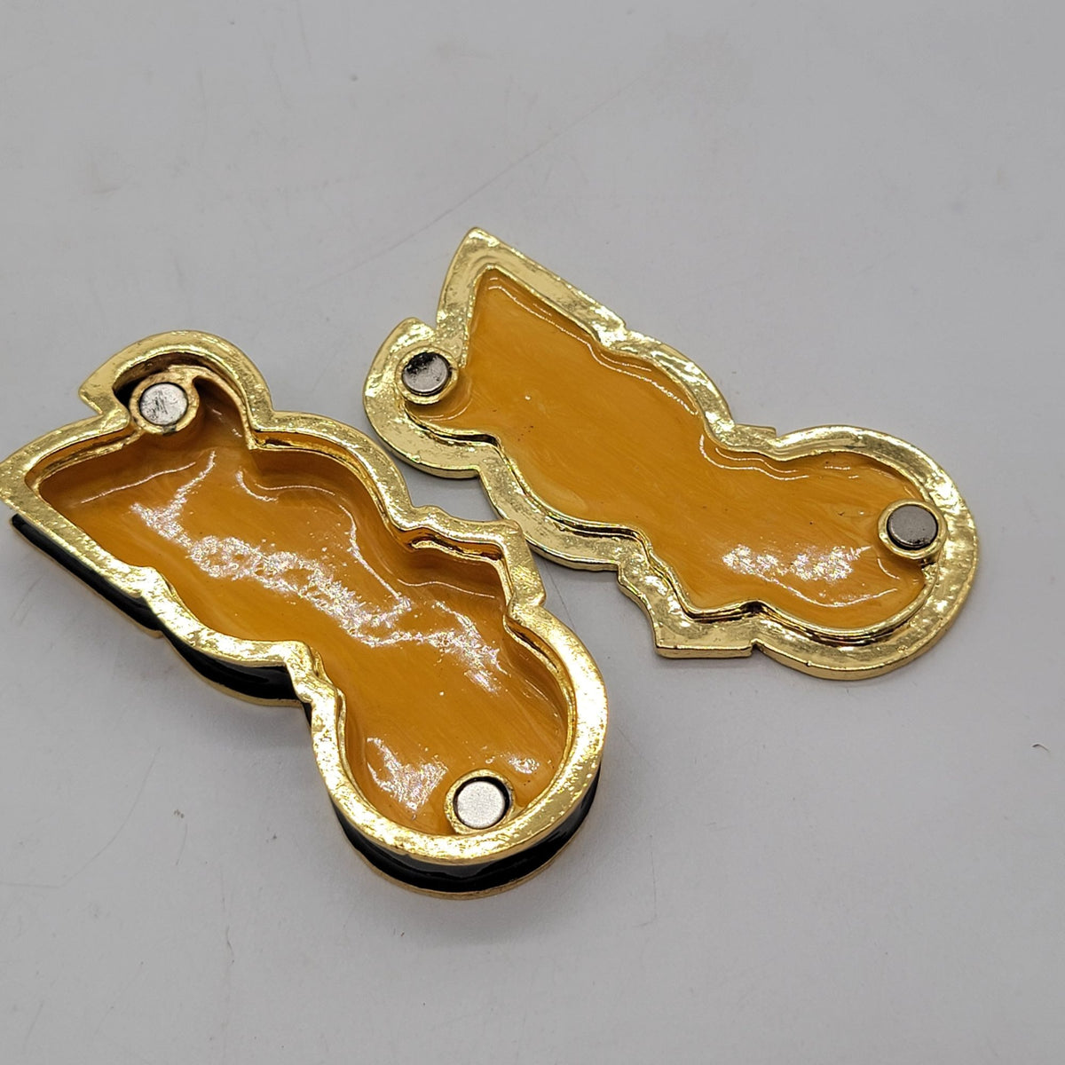Objet d'art New Year's Gold 2010 Trinket Box No. 224