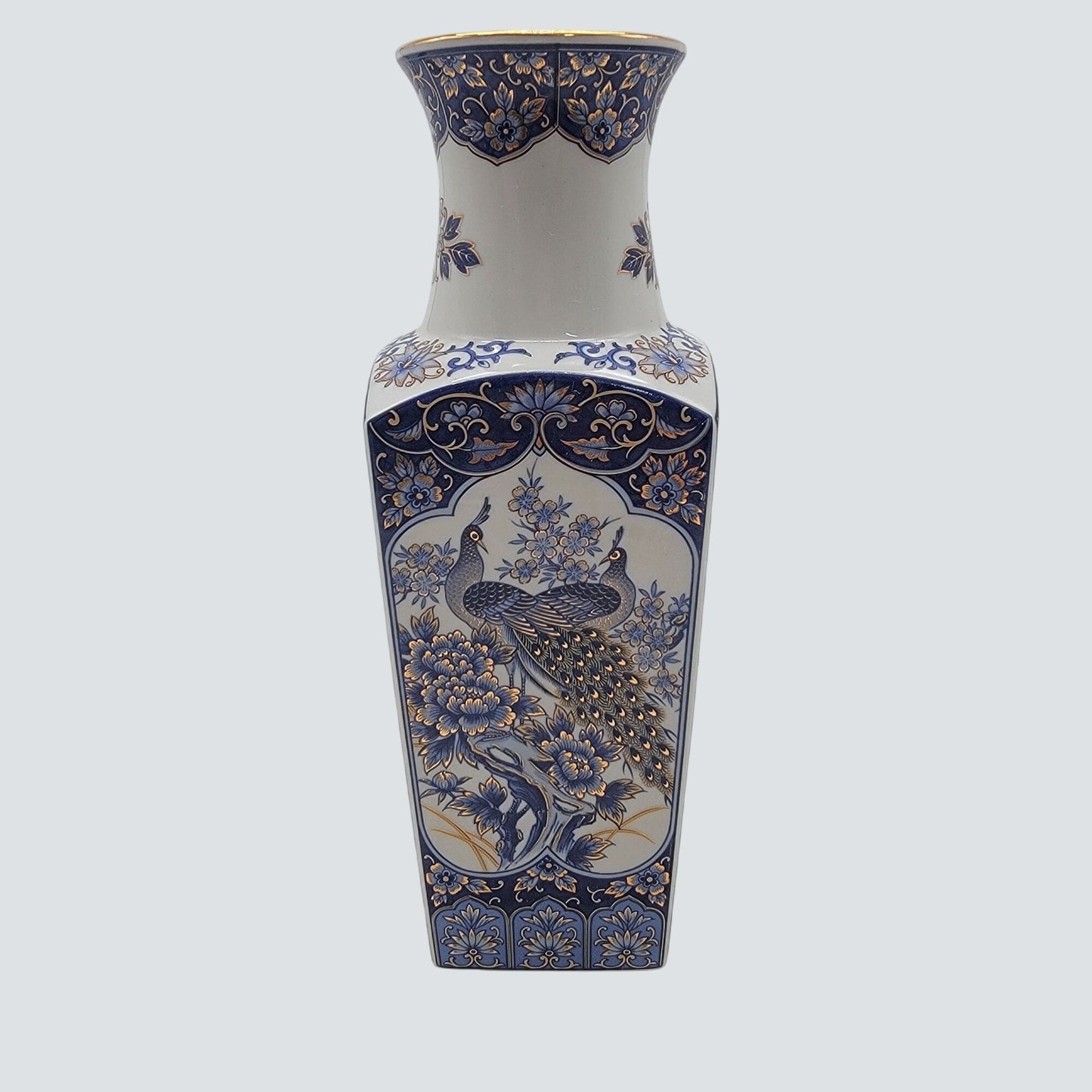 Vintage 1983 Arnart Japanese Imperial Peacock Vase