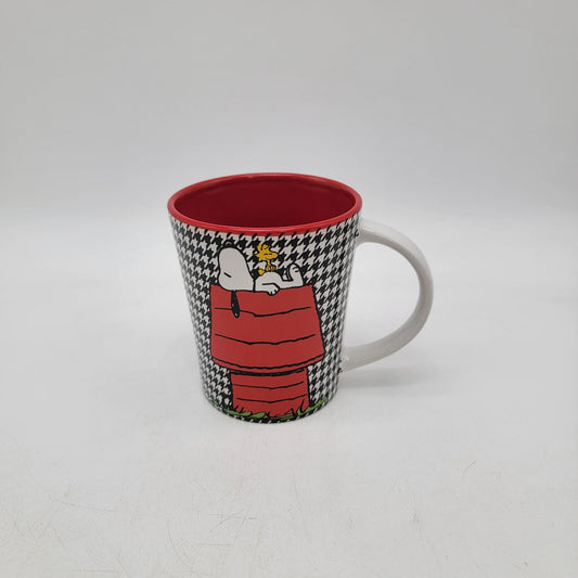 Peanuts Snoopy & Woodstock Houndstooth Mug